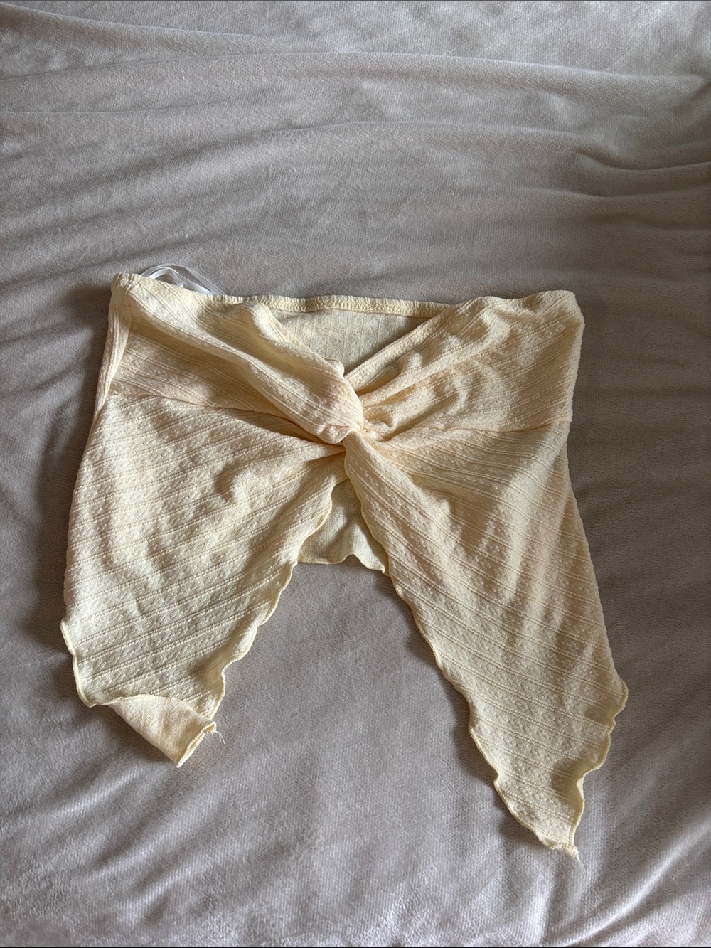 NEVER WORN SHEIN Pale Yellow Twist-Front Scarf Top